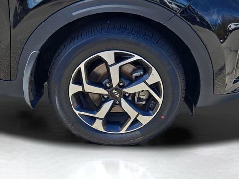 Certified 2020 Kia Sportage LX image 6