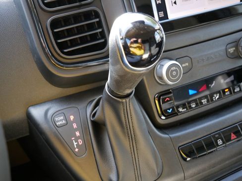 New 2026 RAM ProMaster 2500 w/ Convenience Group image 17