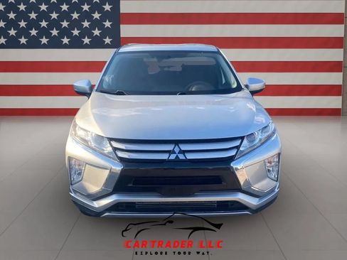 Used 2020 Mitsubishi Eclipse Cross ES FWD image 2