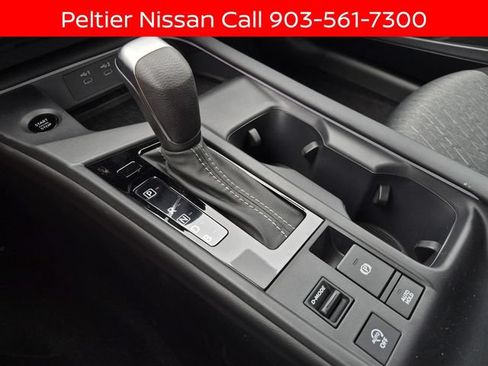 New 2026 Nissan Sentra SV w/ SV Convenience Package FWD image 22