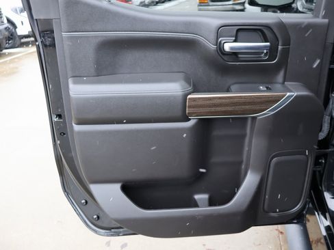 Certified 2021 Chevrolet Silverado 1500 RST image 26