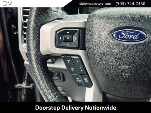 Used 2017 Ford F250 Platinum w/ Platinum Ultimate Package AWD/4WD image 35
