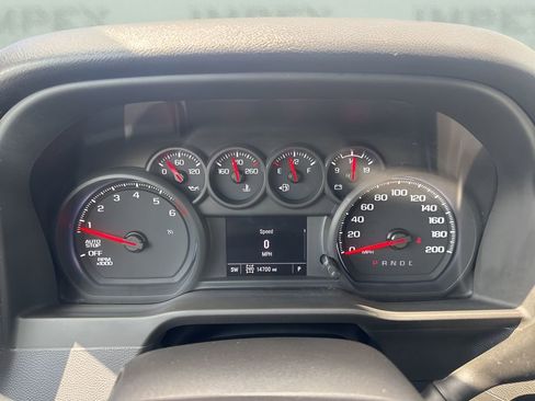 Used 2024 Chevrolet Silverado 1500 Custom image 21