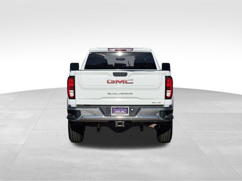 Used 2022 GMC Sierra 2500 SLE w/ SLE Convenience Package image 8
