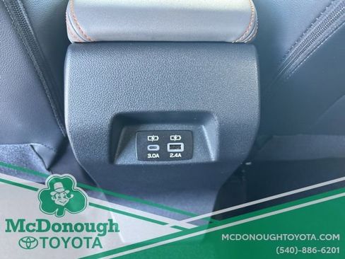 Used 2024 Subaru Crosstrek 2.5i Limited w/ Crosstrek Mirror Package AWD/4WD image 13