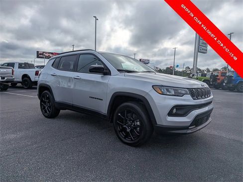 New 2026 Jeep Compass Latitude image 1