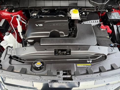 Used 2023 Nissan Pathfinder SL image 26