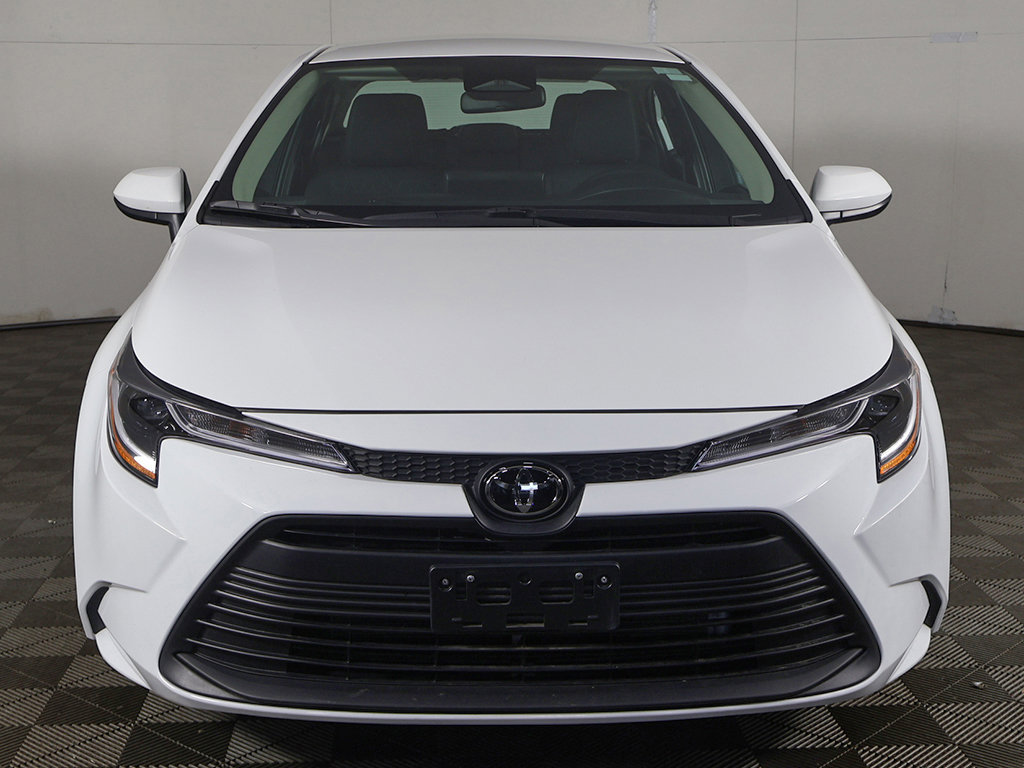 Used 2026 Toyota Corolla LE FWD image 9