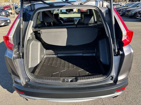 Used 2019 Honda CR-V Touring image 11