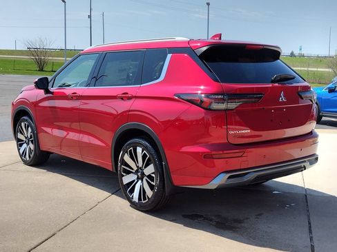New 2026 Mitsubishi Outlander SEL AWD/4WD image 19
