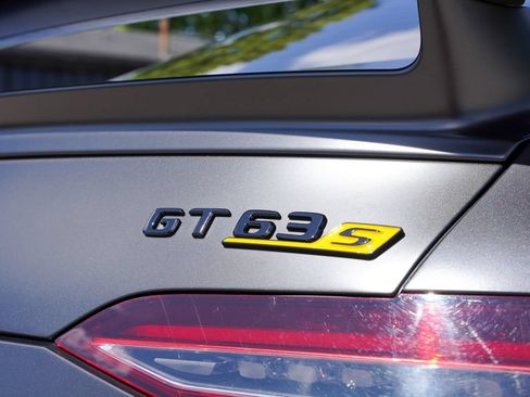 Used 2019 Mercedes-Benz AMG GT 63 S w/ Driver Assistance Package image 8