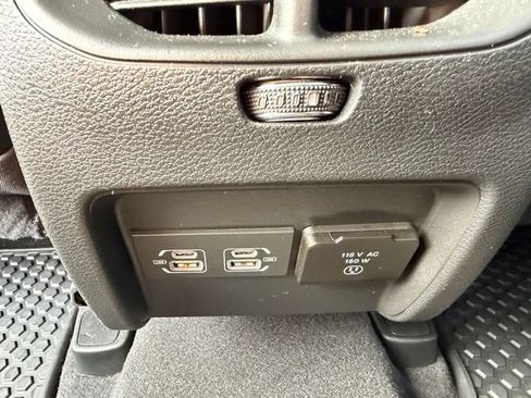 Used 2023 Jeep Cherokee Trailhawk w/ Sun & Sound Group AWD/4WD image 22