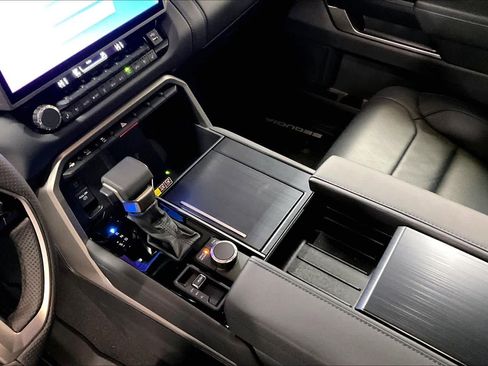 Certified 2026 Toyota Sequoia Platinum image 16