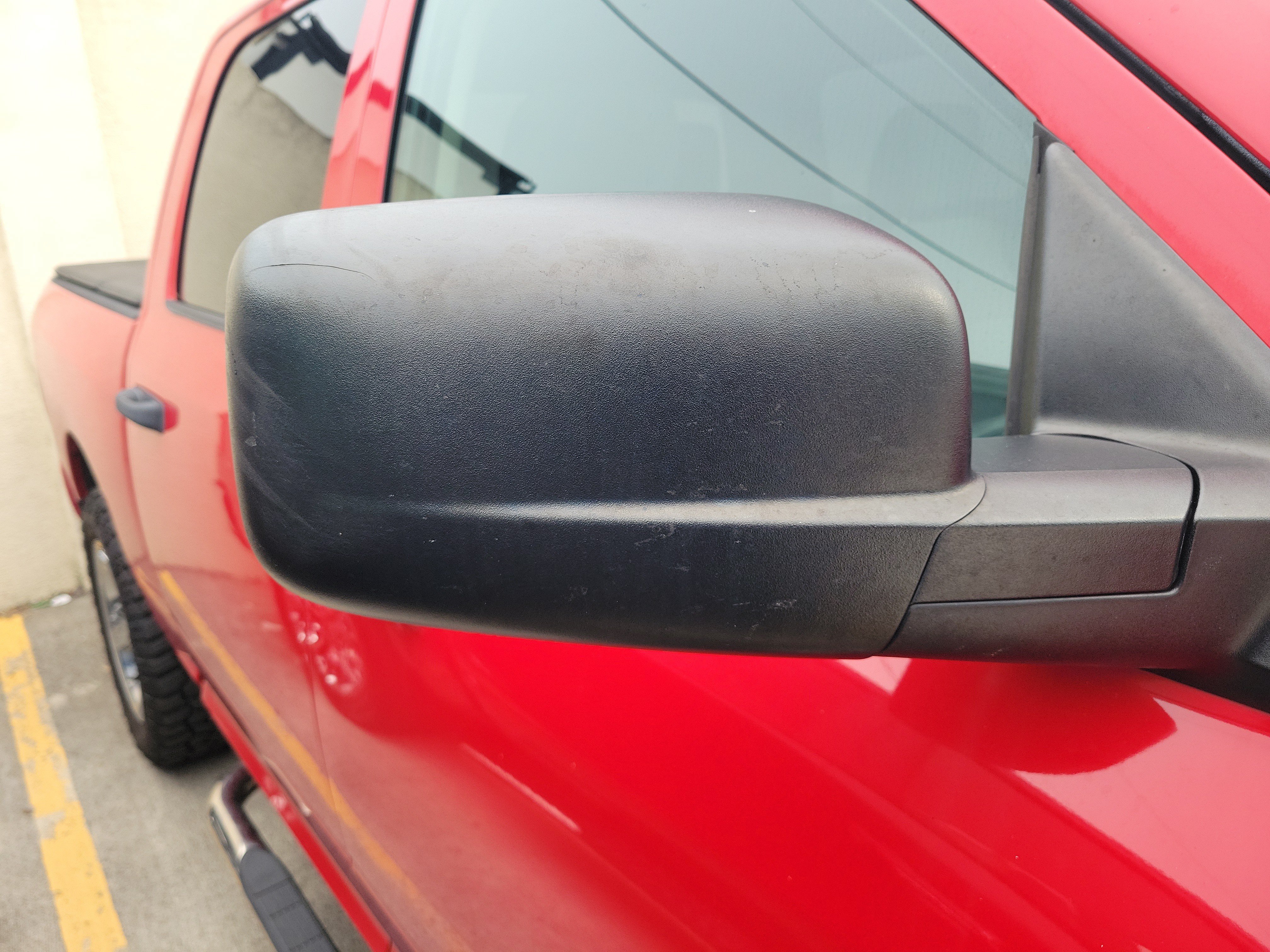 Used 2015 RAM 1500 Express RWD image 10