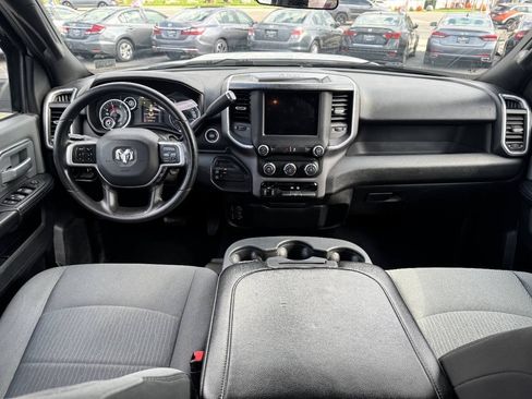 Used 2022 RAM 3500 Big Horn AWD/4WD image 13