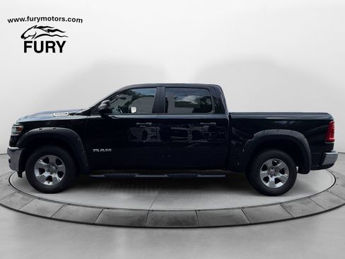 Used 2025 RAM 1500 Big Horn AWD/4WD image 7