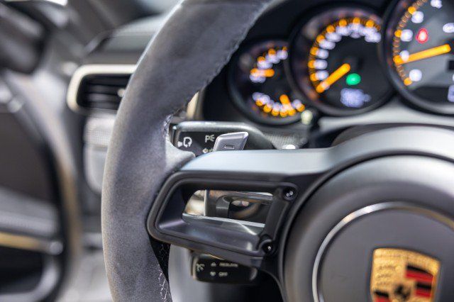 Used 2018 Porsche 911 GT3 RWD image 39