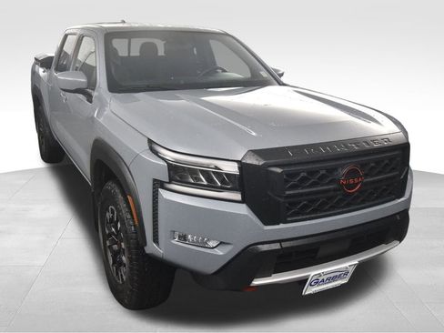 Used 2024 Nissan Frontier PRO-4X w/ Off-Road Protection Package image 9