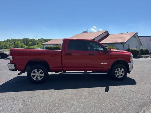 Used 2024 RAM 2500 Big Horn w/ Bed Utility Group AWD/4WD image 11