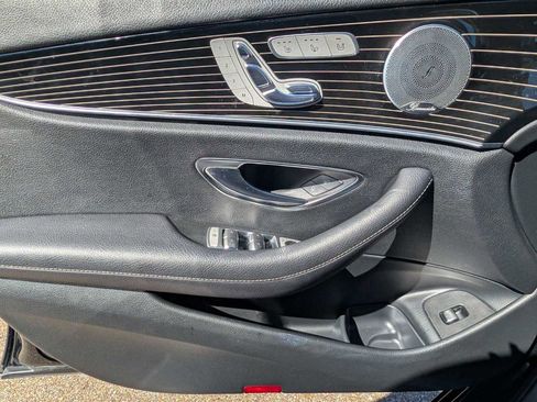 Certified 2019 Mercedes-Benz E 300 4MATIC image 15