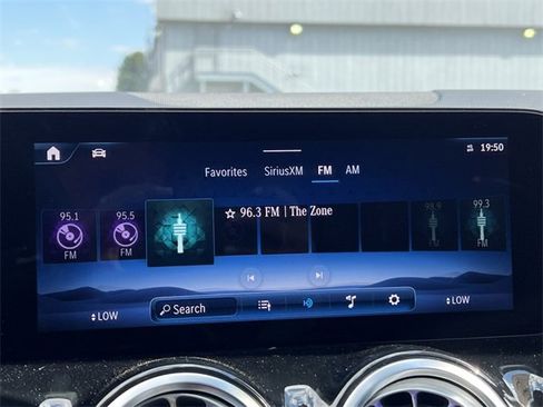 Certified 2025 Mercedes-Benz GLA 250 4MATIC image 23