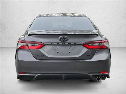 Used 2024 Toyota Camry SE FWD image 7