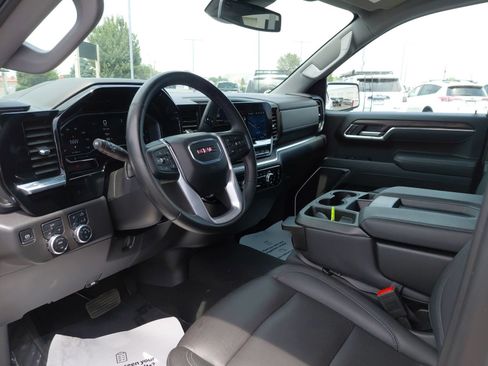 Used 2025 GMC Sierra 1500 SLT AWD/4WD image 24