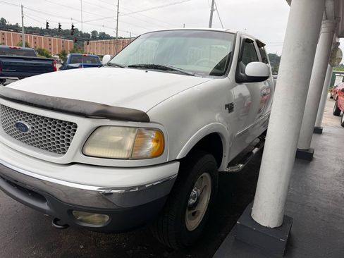 Used 1999 Ford F150 4x4 SuperCab image 2