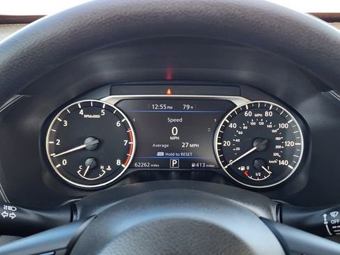 Used 2024 Nissan Altima 2.5 SV image 16