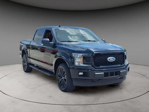Used 2019 Ford F150 XLT w/ Equipment Group 302A Luxury AWD/4WD image 14