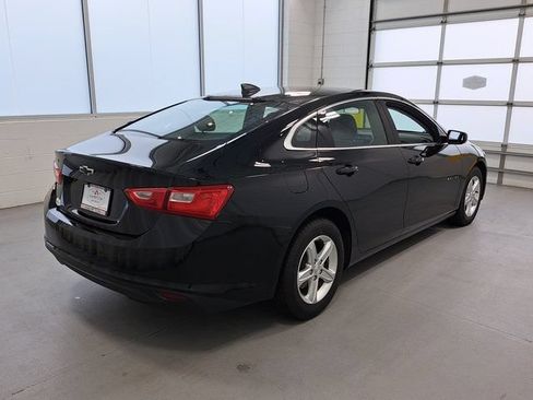Used 2025 Chevrolet Malibu LS FWD image 5