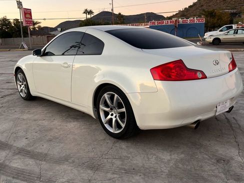 Used 2004 INFINITI G35 Coupe w/ Performance Tire & Wheel Pkg image 4