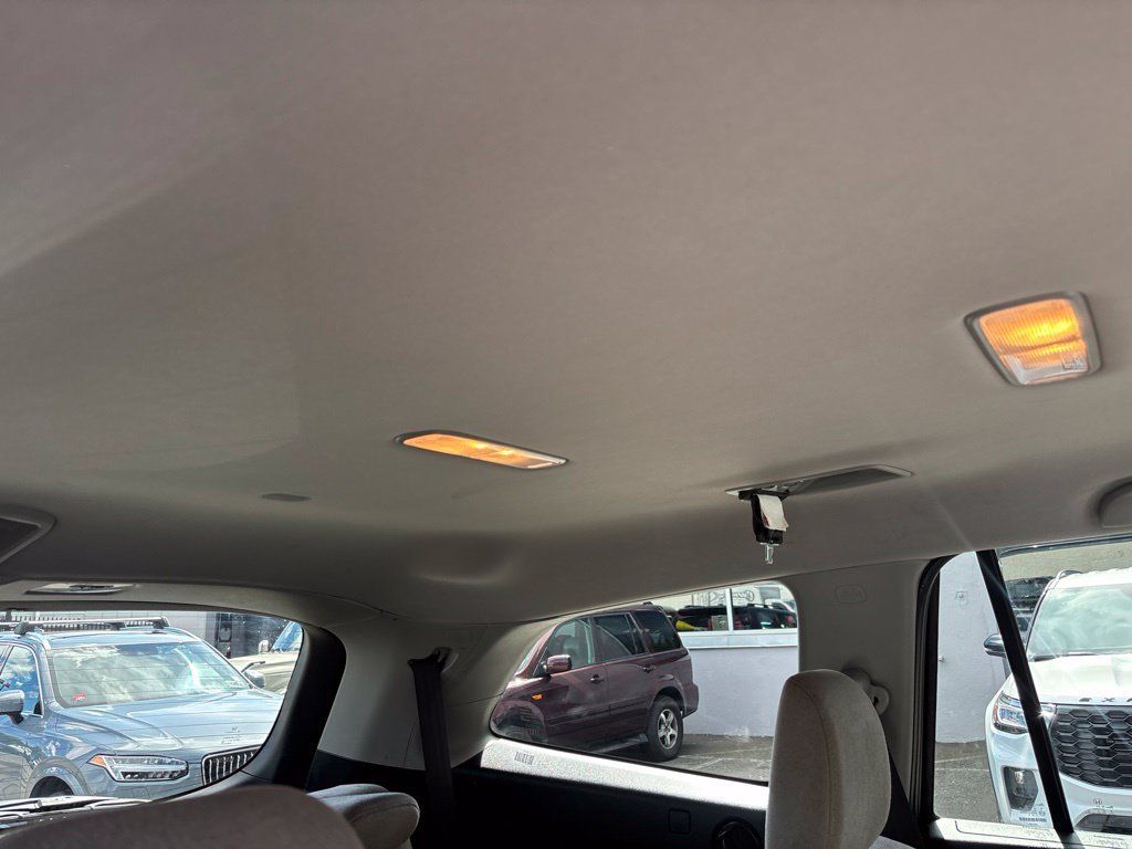 Used 2021 Honda Pilot EX image 27
