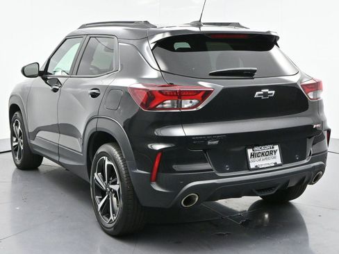 Used 2022 Chevrolet TrailBlazer RS w/ Sun and Liftgate Package AWD/4WD image 5