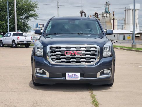 Used 2020 GMC Yukon Denali w/ Denali Ultimate Package AWD/4WD image 6