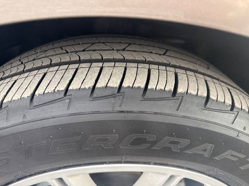 Used 2019 Ford Flex Limited image 21