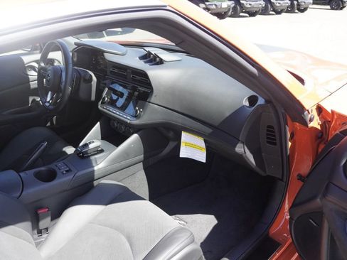 Used 2024 Nissan Z Performance w/ Heritage Edition image 23