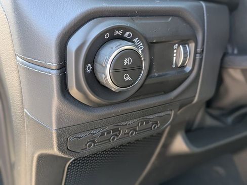 New 2026 Jeep Gladiator Mojave w/ Steel Bumper Group image 8