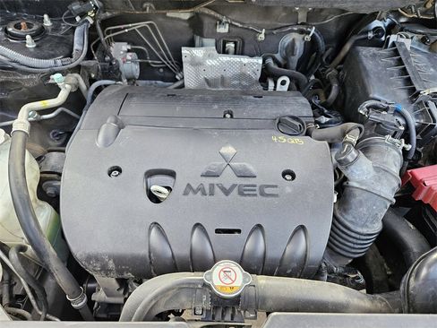 Used 2016 Mitsubishi Outlander Sport ES image 30