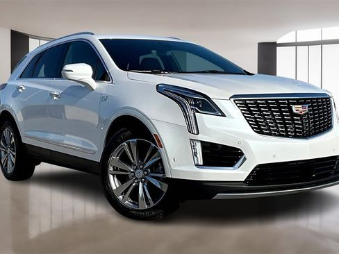 New 2025 Cadillac XT5 Premium Luxury w/ Technology Package image 2