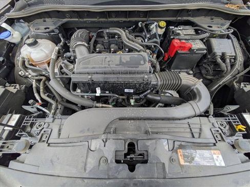 Used 2025 Ford Escape ST-Line FWD image 18