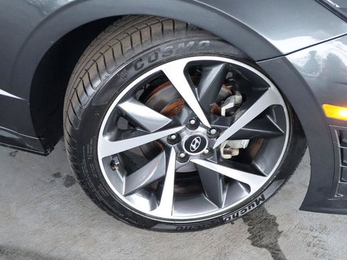 Used 2021 Hyundai Sonata SEL Plus w/ Tech Package FWD image 3