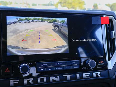 New 2026 Nissan Frontier SV w/ Tow Package AWD/4WD image 4
