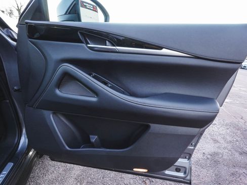 Used 2025 INFINITI QX60 Pure w/ Cargo Package image 11