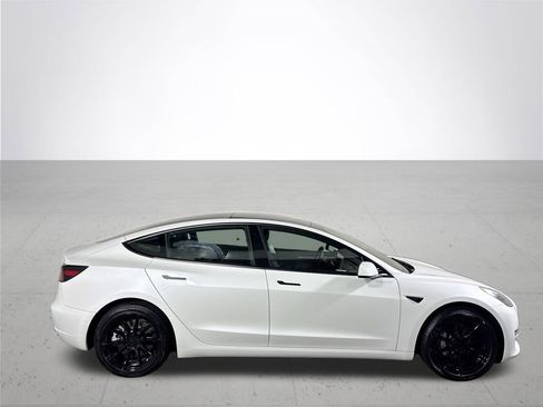 Used 2022 Tesla Model 3 Long Range image 5