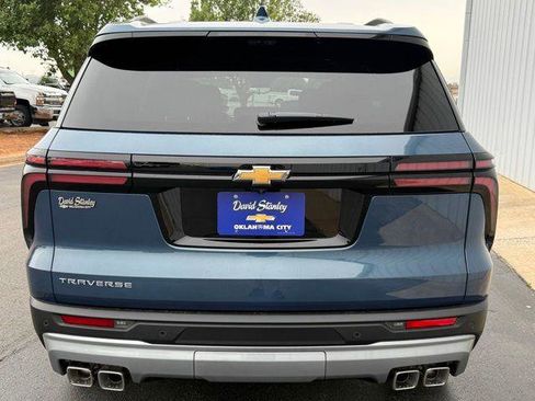 New 2026 Chevrolet Traverse LT FWD image 17