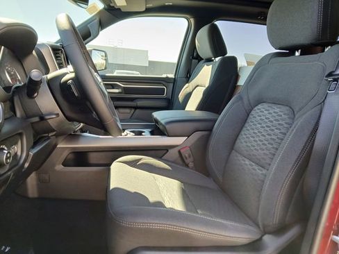 New 2026 RAM 1500 4x4 Crew Cab image 10