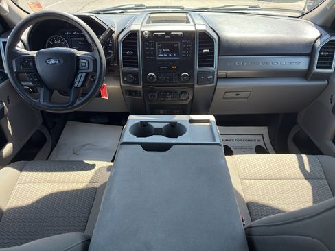 Used 2018 Ford F350 XLT w/ XLT Value Package AWD/4WD image 18