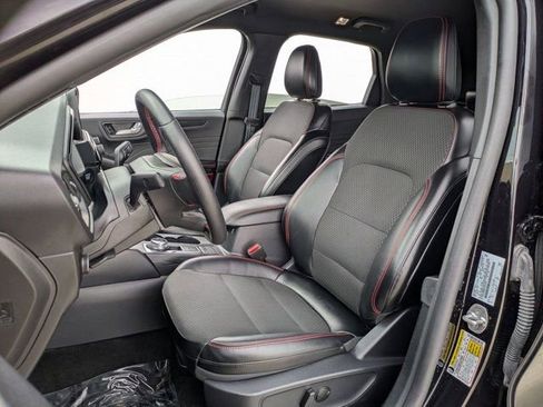 Used 2025 Ford Escape ST-Line AWD/4WD image 23