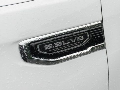 Used 2025 GMC Sierra 1500 SLT w/ SLT Premium Plus Package AWD/4WD image 3